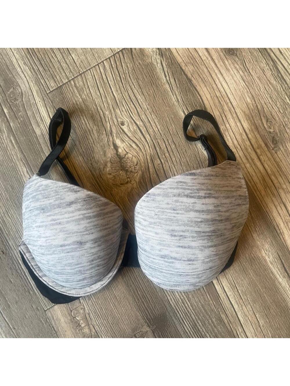 Victoria's Secret Pink Black and Grey Loungewear Bra Size 32C